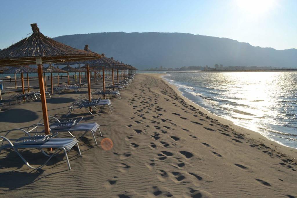 Aparthotel Vila Tufi Velipojë Стая снимка