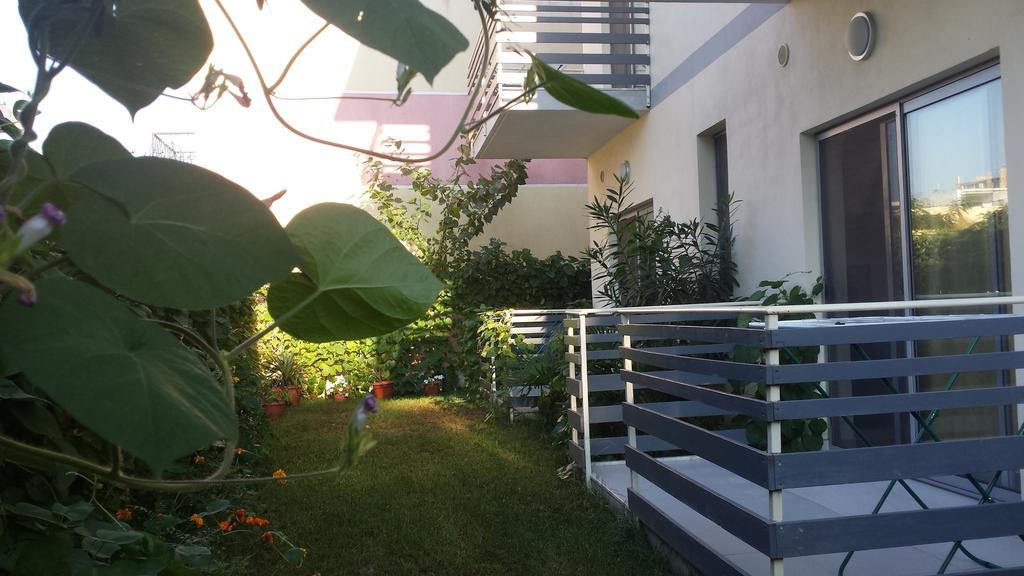 Aparthotel Vila Tufi Velipojë Стая снимка
