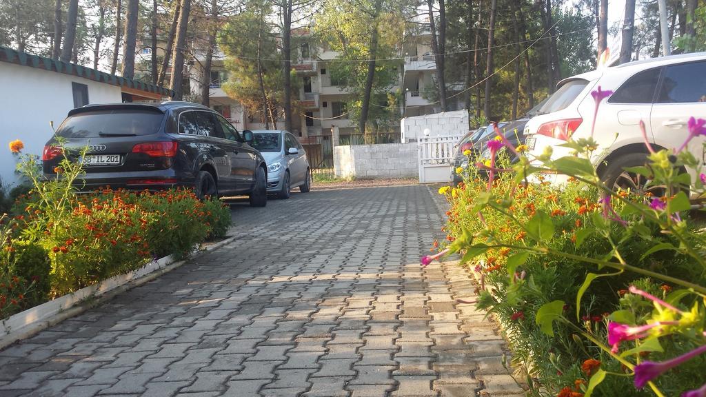 Aparthotel Vila Tufi Velipojë Стая снимка