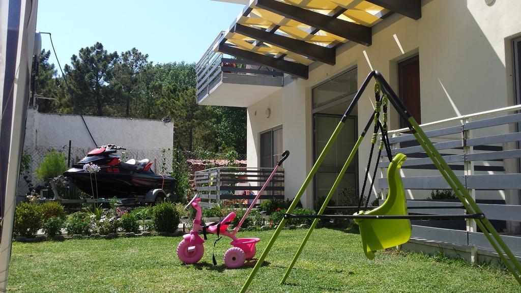 Aparthotel Vila Tufi Velipojë Екстериор снимка