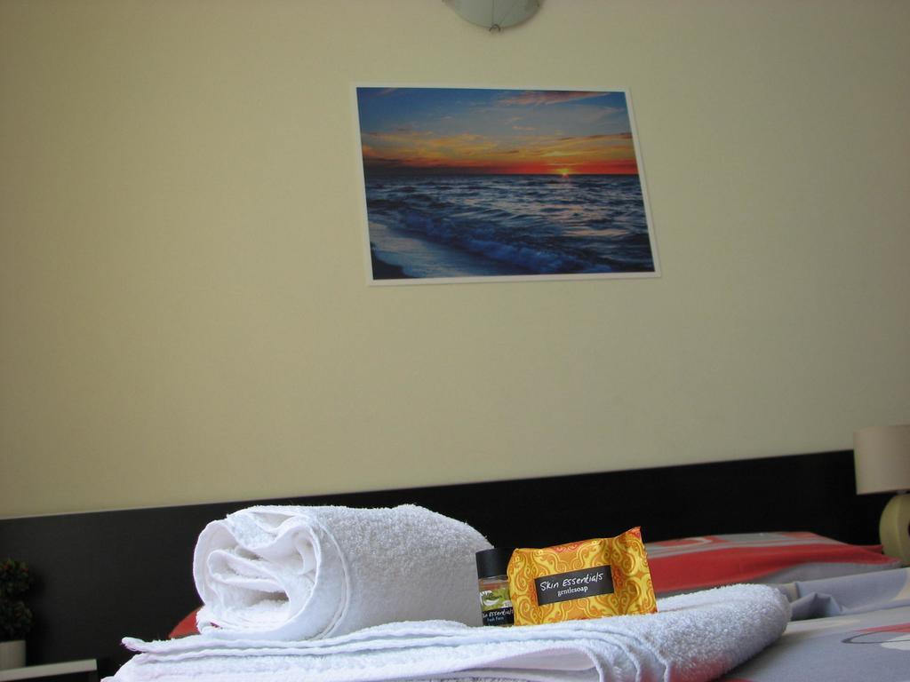 Aparthotel Vila Tufi Velipojë Екстериор снимка