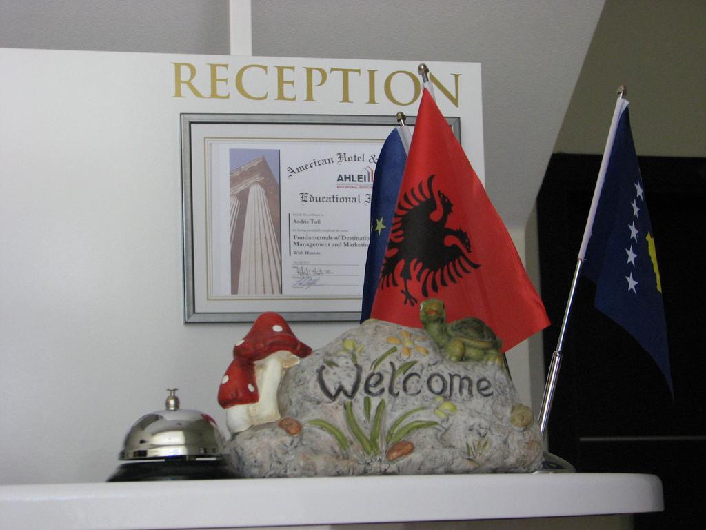 Aparthotel Vila Tufi Velipojë Екстериор снимка