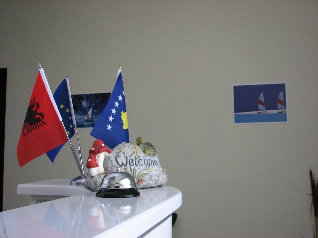 Aparthotel Vila Tufi Velipojë Екстериор снимка