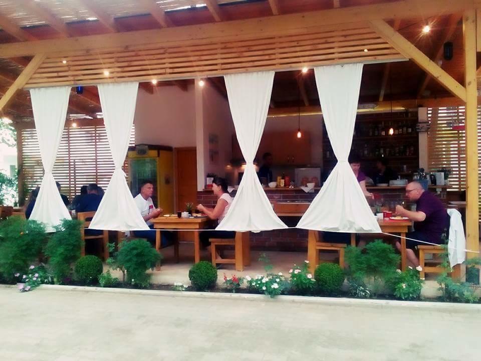 Aparthotel Vila Tufi Velipojë Екстериор снимка